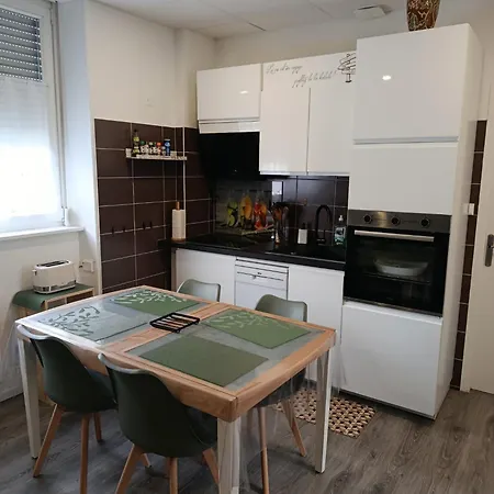 Des Tayo Apartment Corcieux